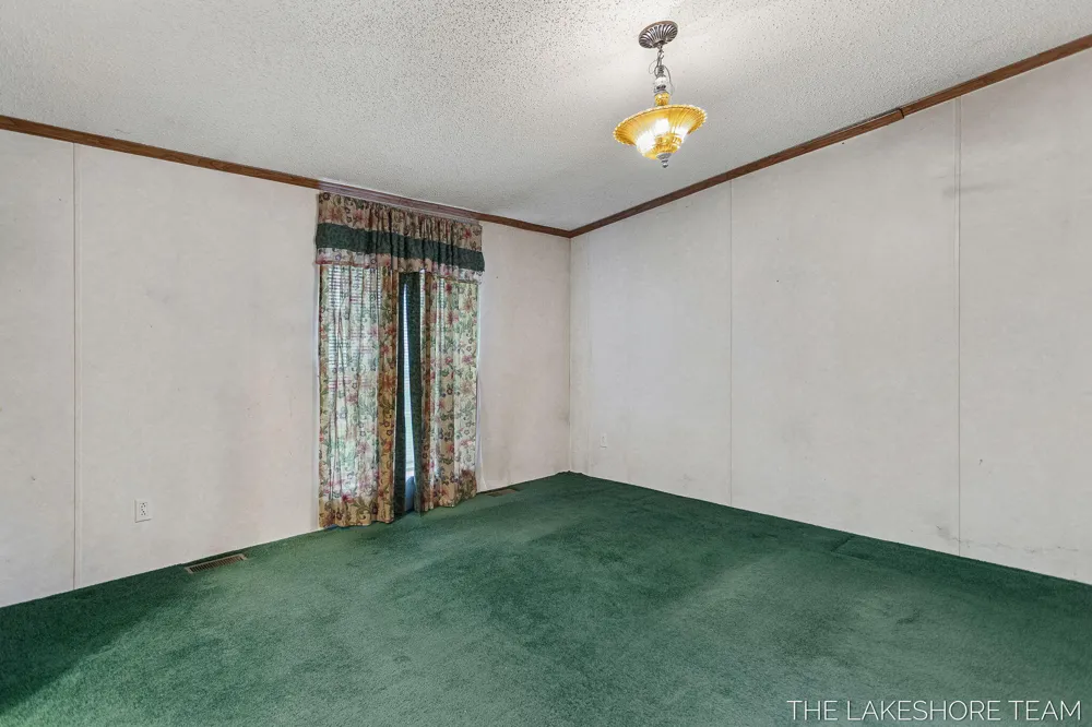 3274 Barbaray Way Holland Charter Township, MI 49424