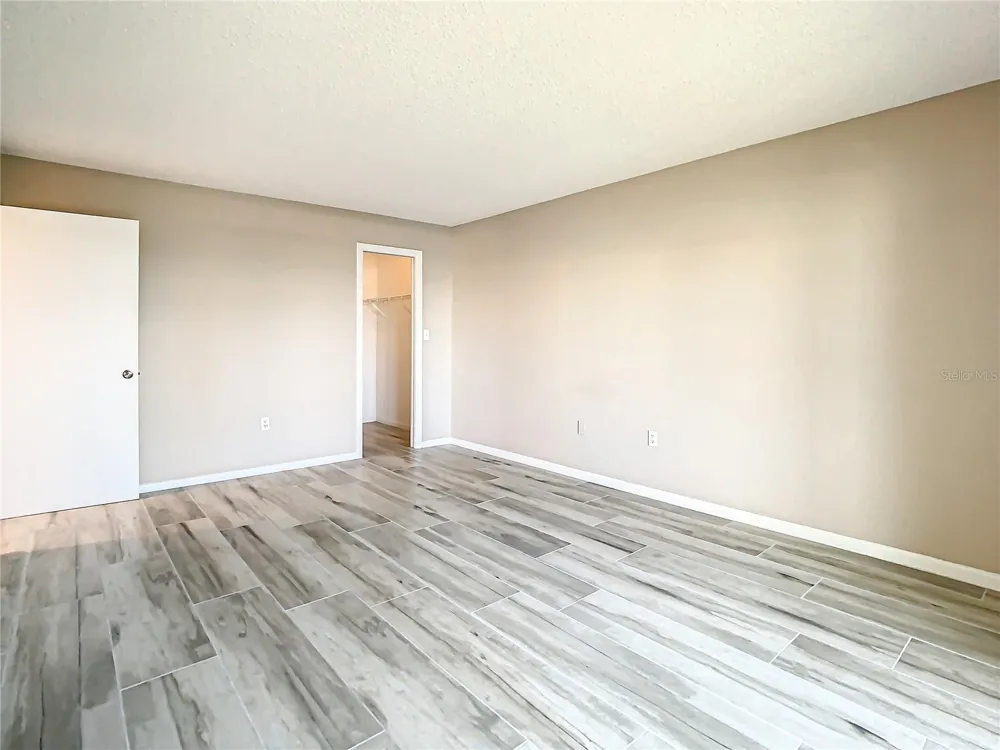 4575 COVE CIRCLE #309 St Petersburg, FL 33708