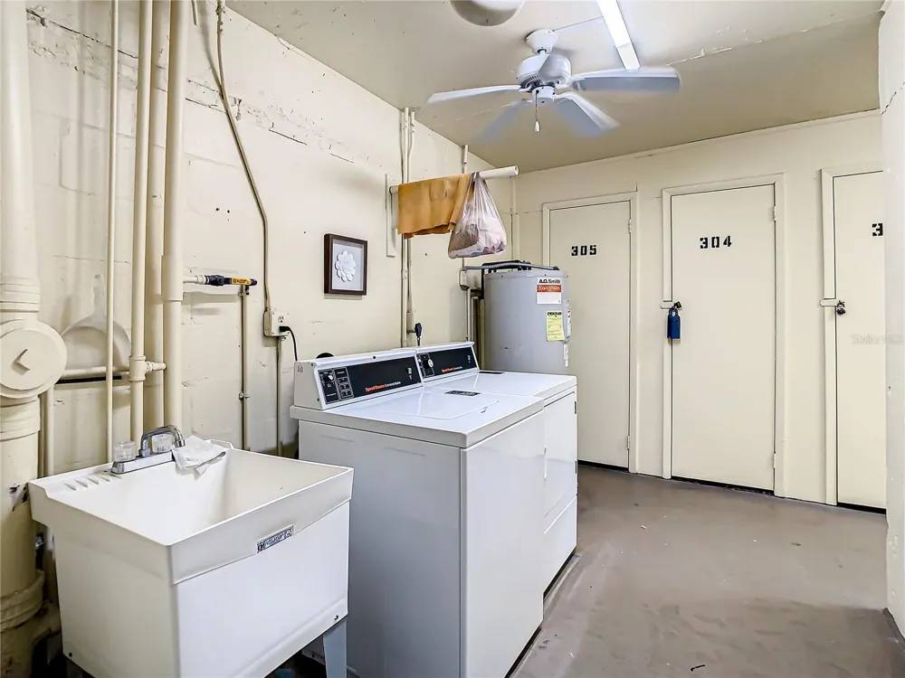 4575 COVE CIRCLE #309 St Petersburg, FL 33708