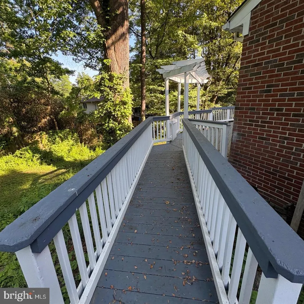 3502 HOLLY ROAD Annandale, VA 22003