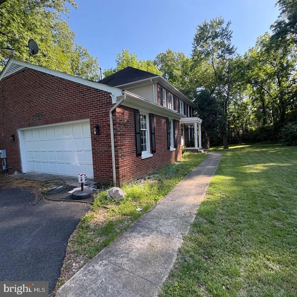 3502 HOLLY ROAD Annandale, VA 22003