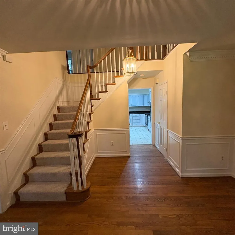 3502 HOLLY ROAD Annandale, VA 22003