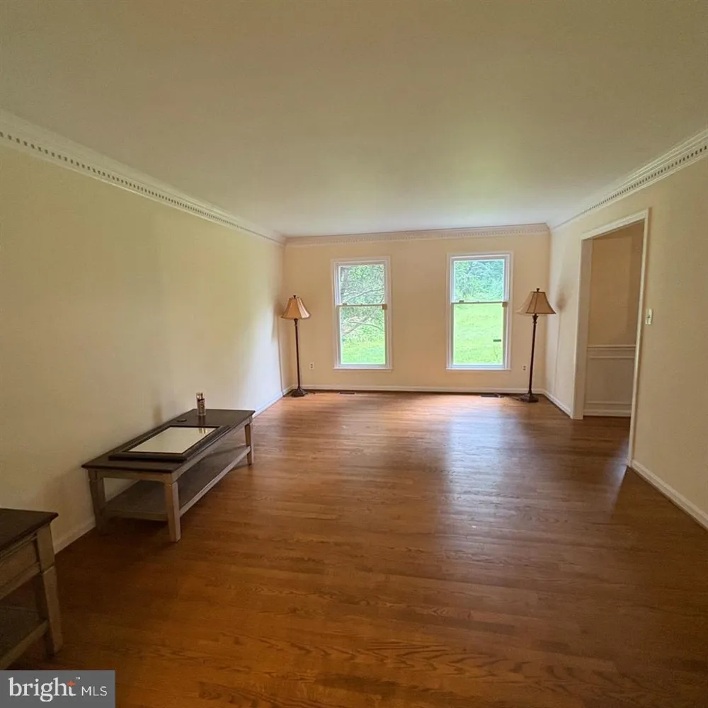 3502 HOLLY ROAD Annandale, VA 22003