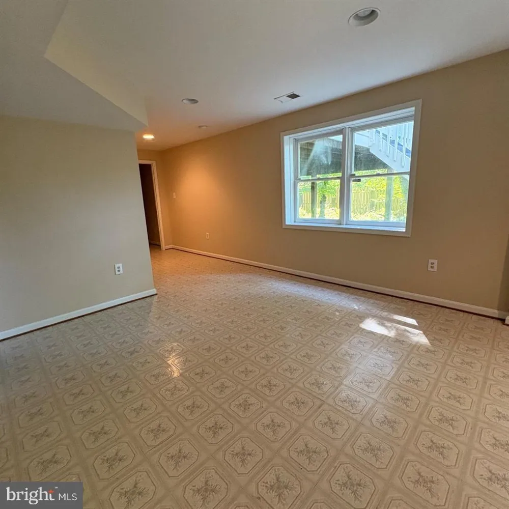 3502 HOLLY ROAD Annandale, VA 22003