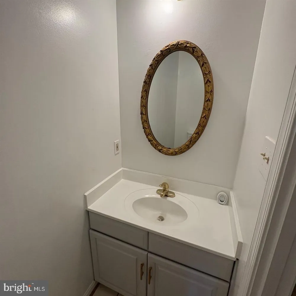 3502 HOLLY ROAD Annandale, VA 22003