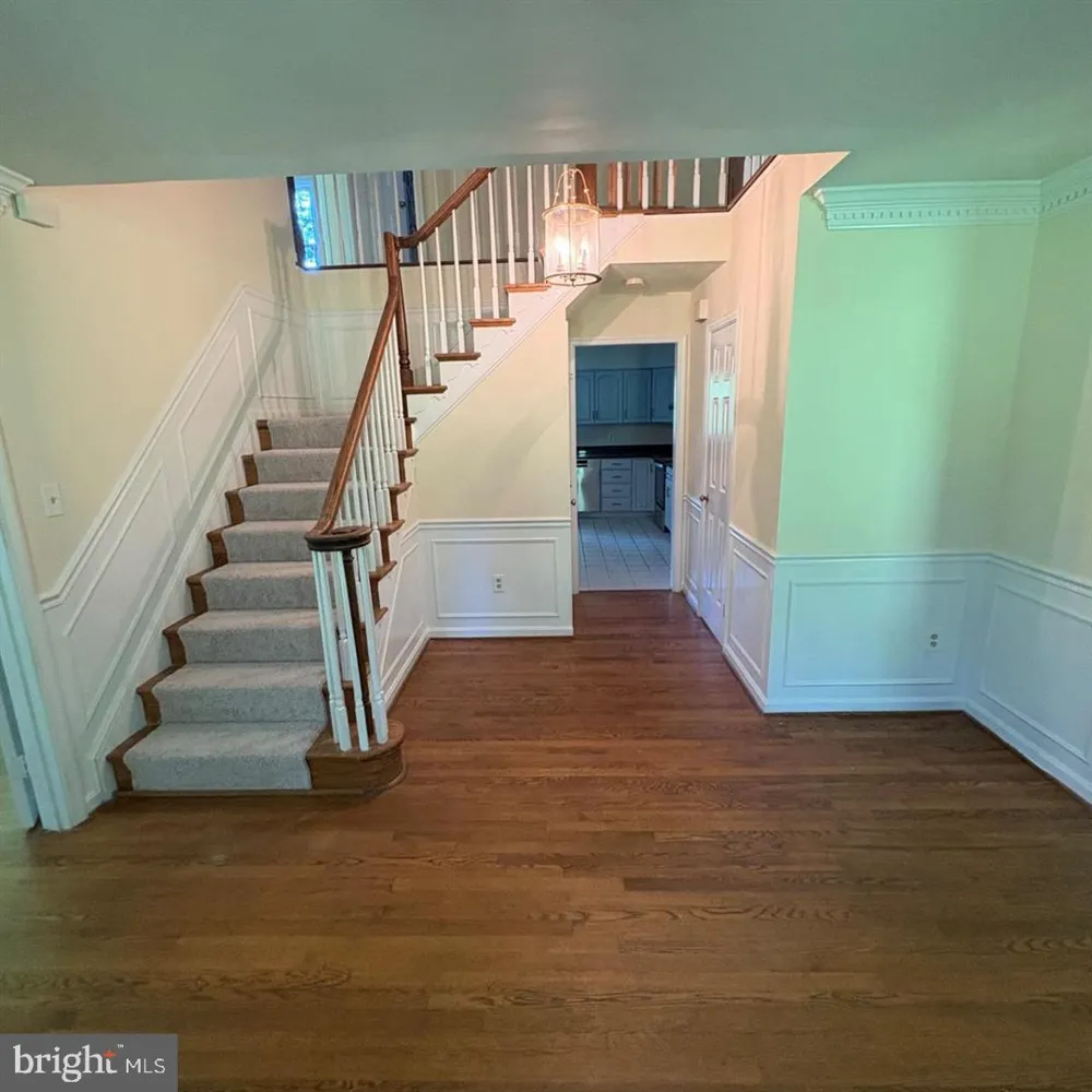 3502 HOLLY ROAD Annandale, VA 22003