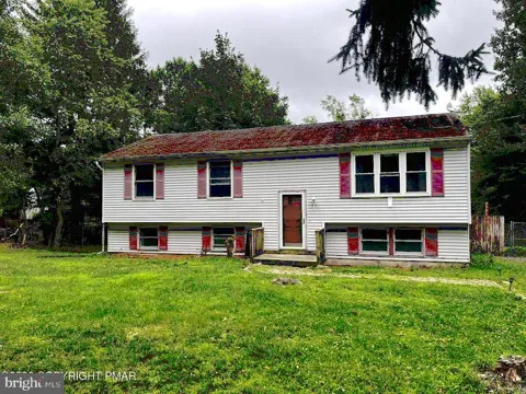 410 SKYLINE DRIVE
