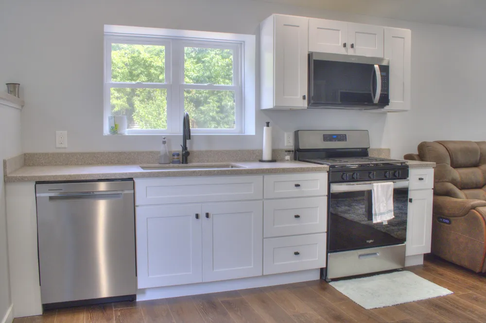614 Allen Avenue Alma, MI 48801