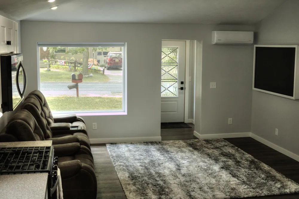 614 Allen Avenue Alma, MI 48801
