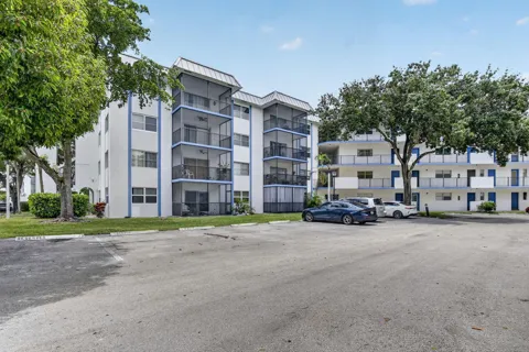 6001 Falls Circle Drive #306