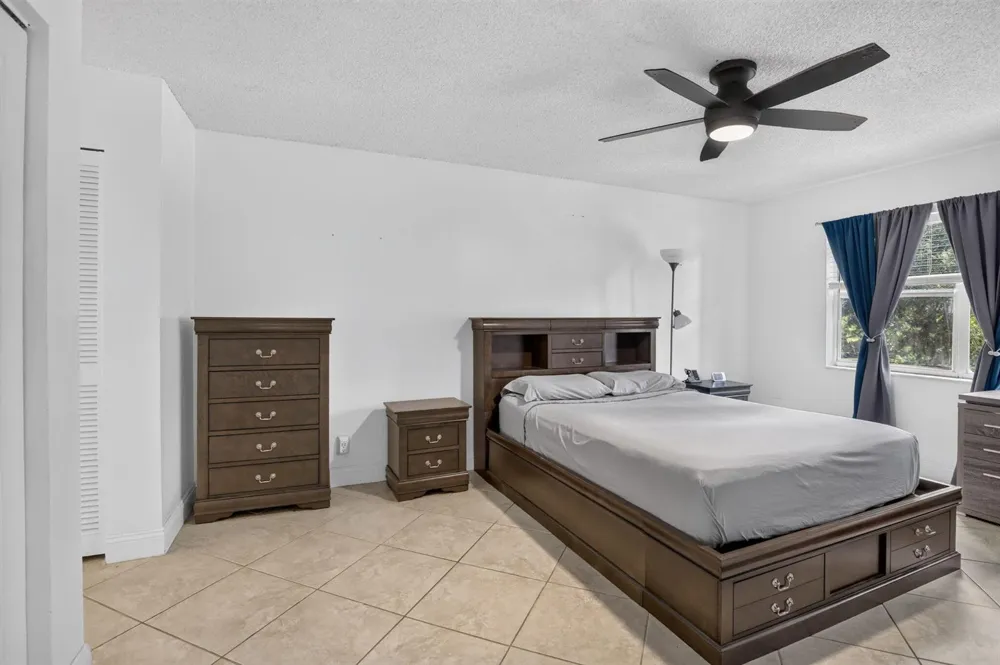 6001 Falls Circle Drive #306 Lauderhill, FL 33319