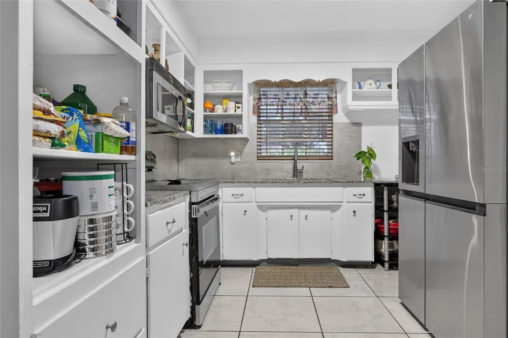 4701 SPAHN STREET Sarasota, FL 34232