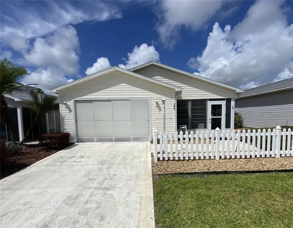 1672 DURAN DRIVE The Villages, FL 32162