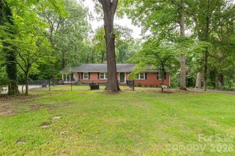 938 Forest Drive