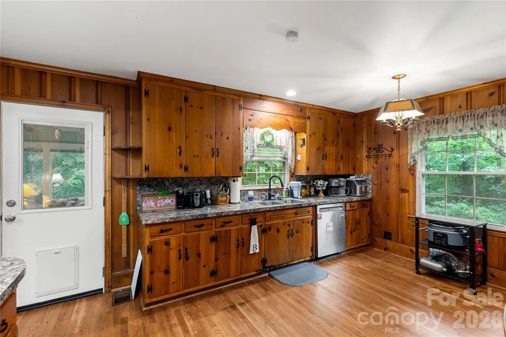 938 Forest Drive Lancaster, SC 29720
