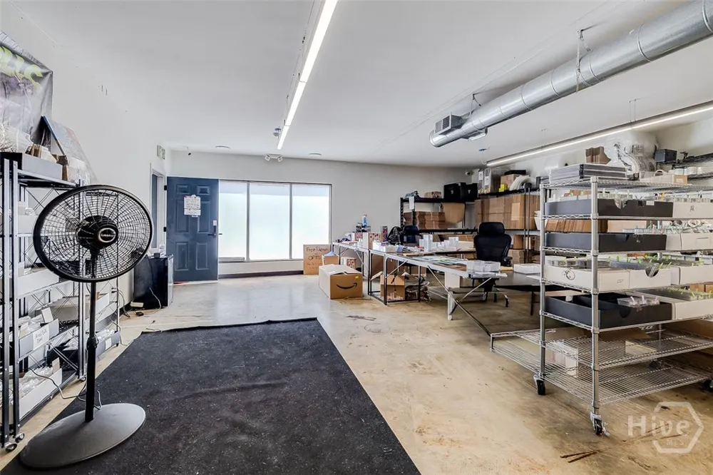 302 W Victory Drive #A Savannah, GA 31405