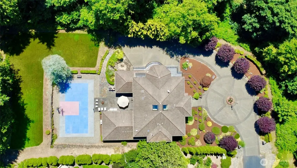 24282 SE 147th Place Issaquah, WA 98027