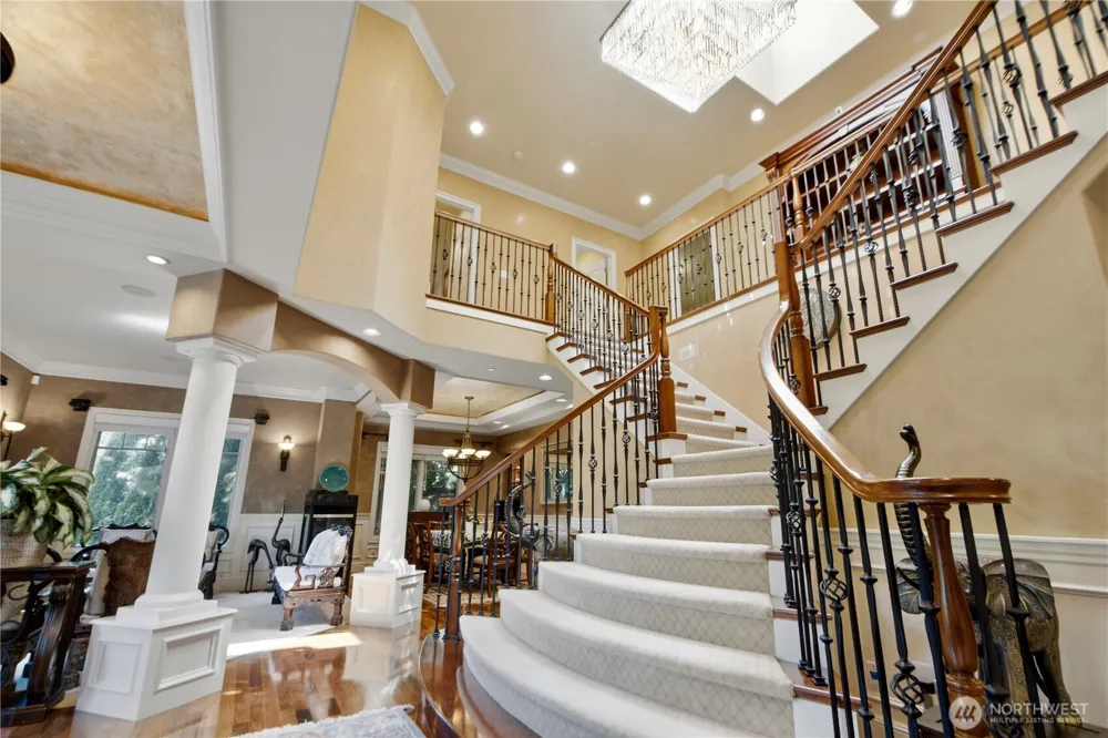 24282 SE 147th Place Issaquah, WA 98027