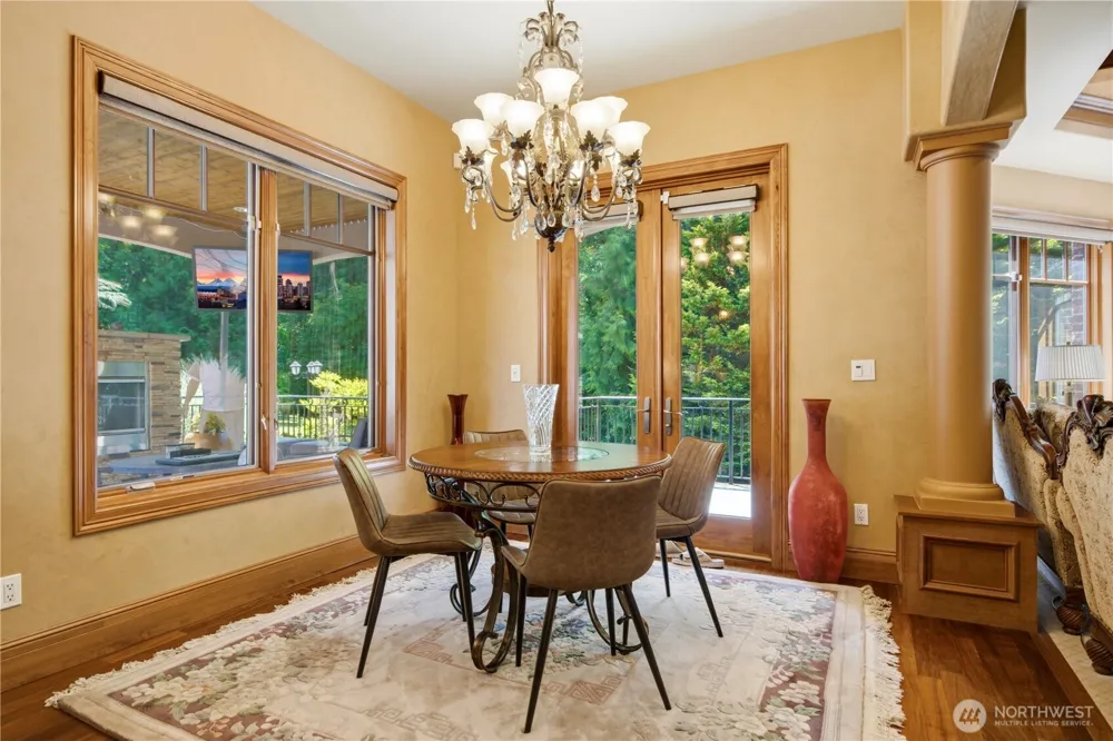 24282 SE 147th Place Issaquah, WA 98027
