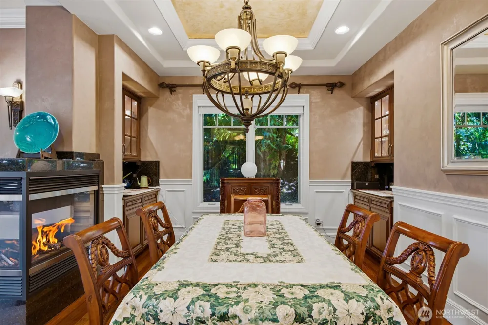 24282 SE 147th Place Issaquah, WA 98027
