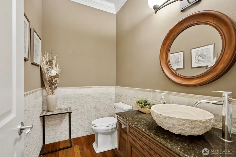 24282 SE 147th Place Issaquah, WA 98027
