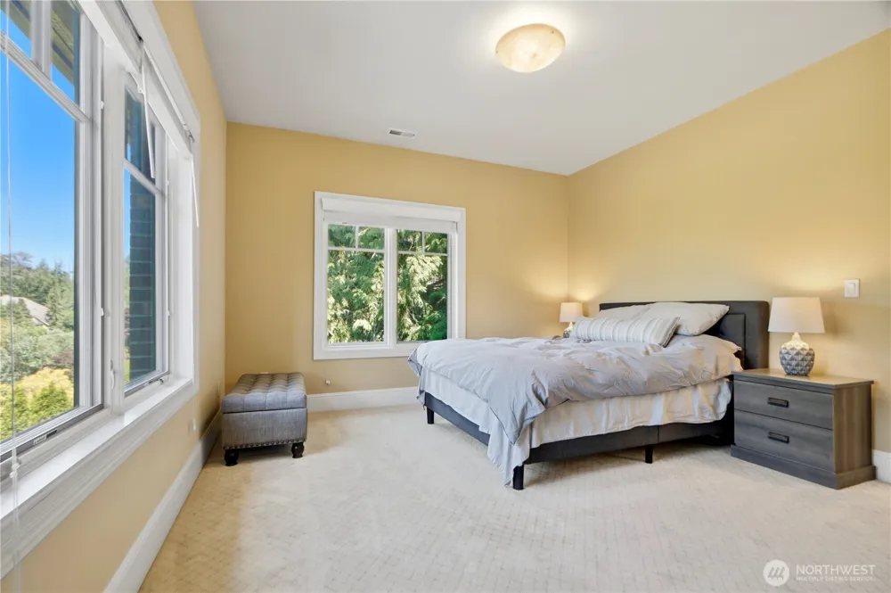 24282 SE 147th Place Issaquah, WA 98027