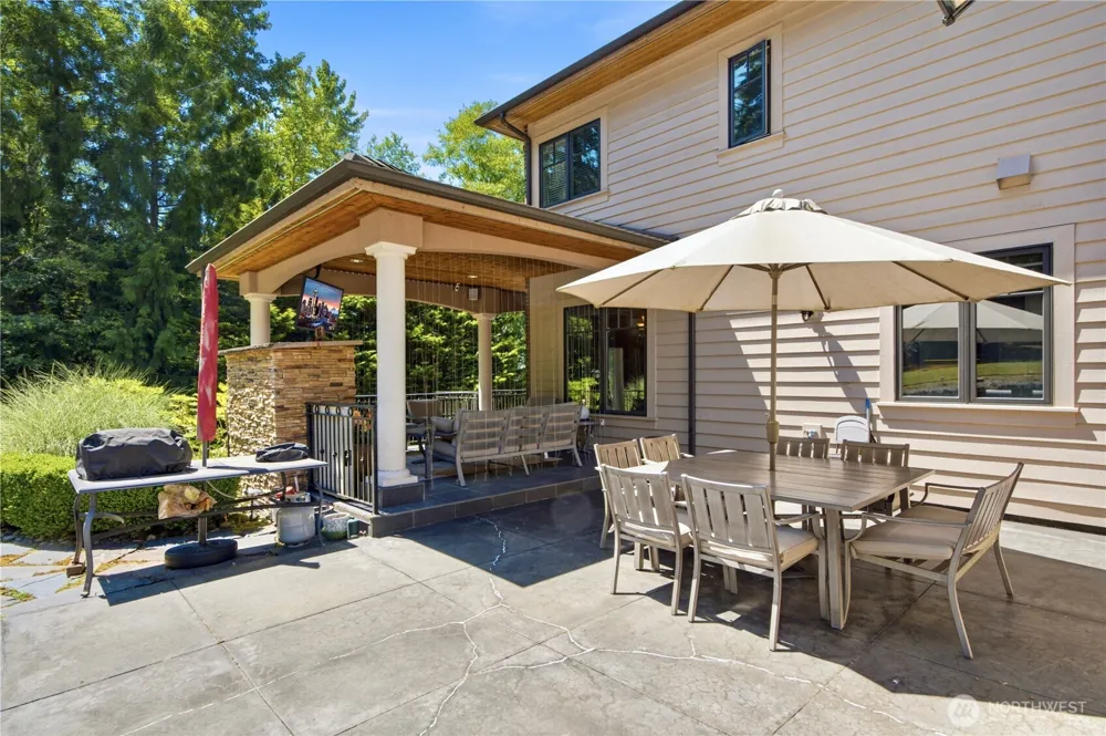 24282 SE 147th Place Issaquah, WA 98027