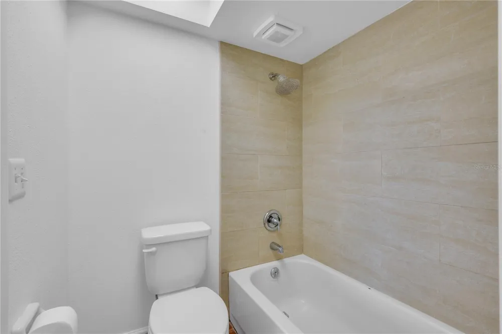 6506 ABACO DRIVE #104 Apollo Beach, FL 33572
