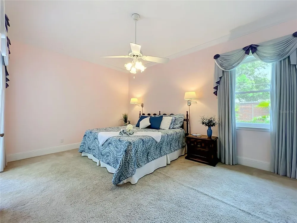 2667 COCHISE TRAIL Winter Park, FL 32789