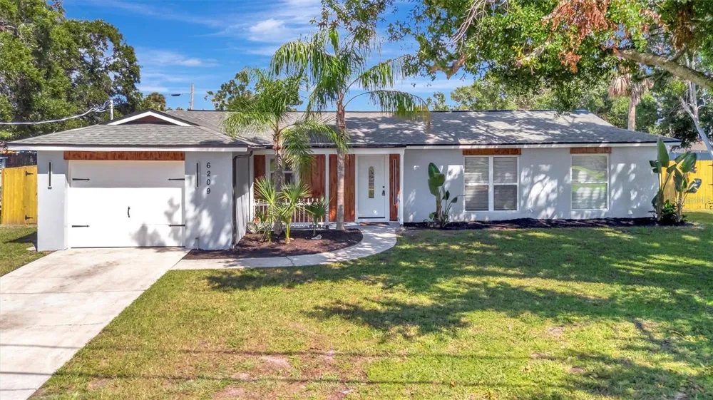 6209 FLAMINGO DRIVE Apollo Beach, FL 33572