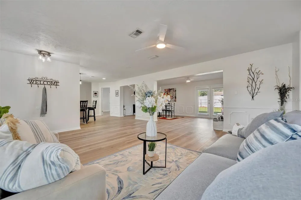 6209 FLAMINGO DRIVE Apollo Beach, FL 33572