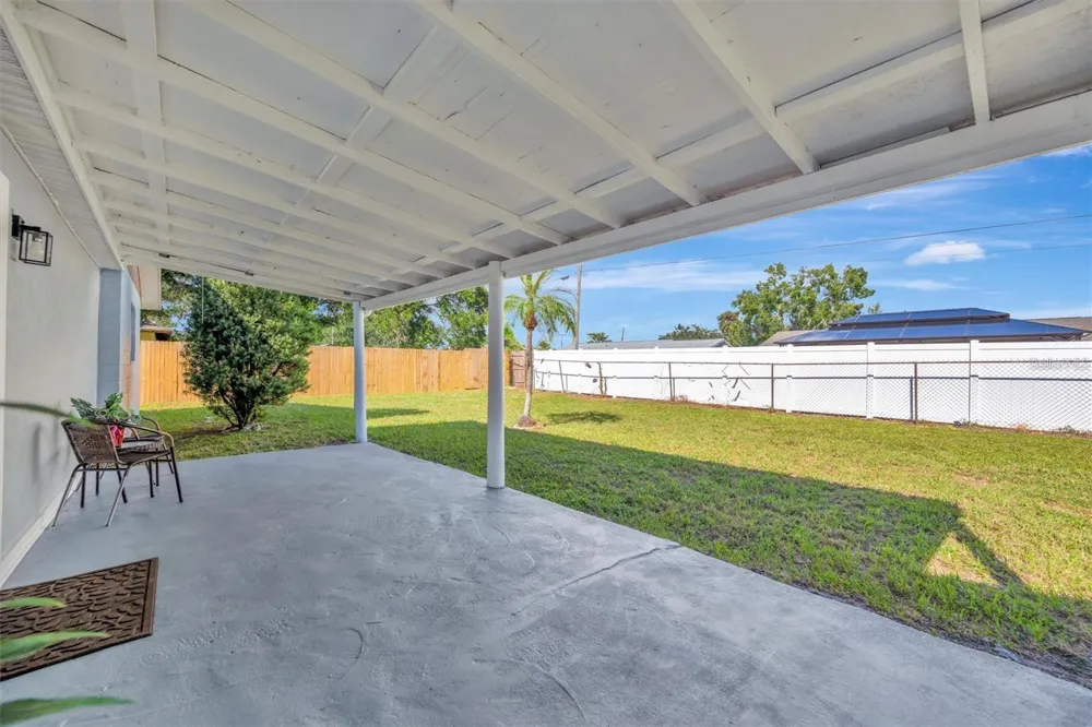 6209 FLAMINGO DRIVE Apollo Beach, FL 33572