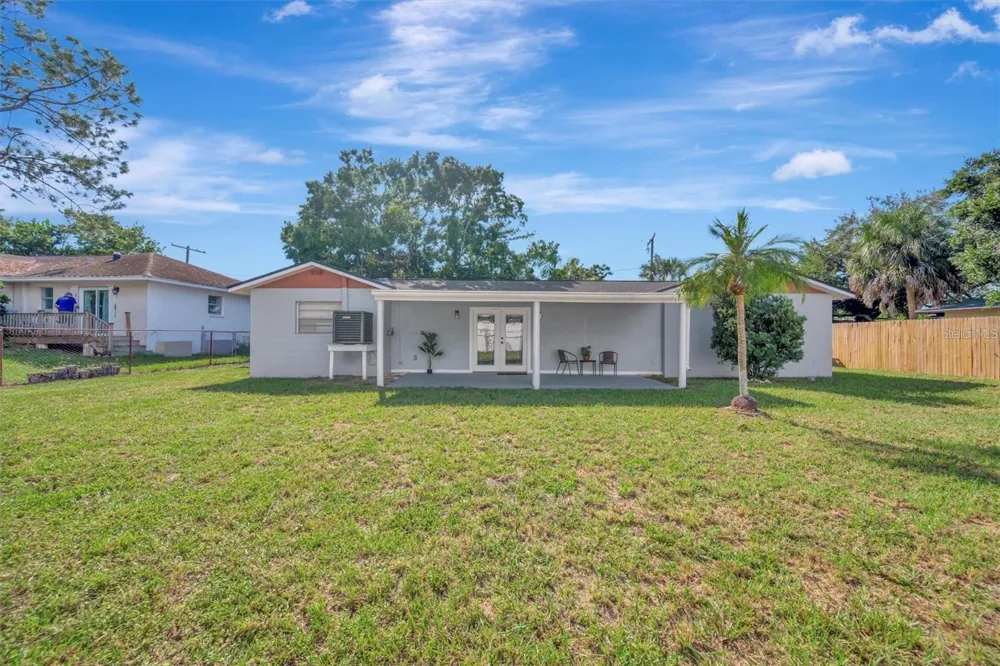 6209 FLAMINGO DRIVE Apollo Beach, FL 33572
