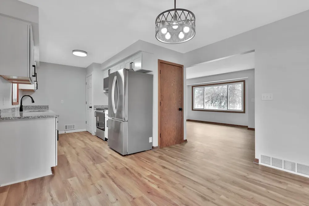1017 Livingston Avenue West Saint Paul, MN 55118