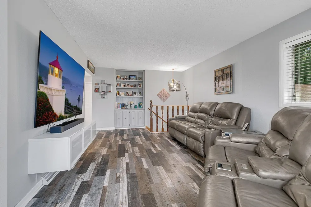 15 14th Avenue S Cold Spring, MN 56320