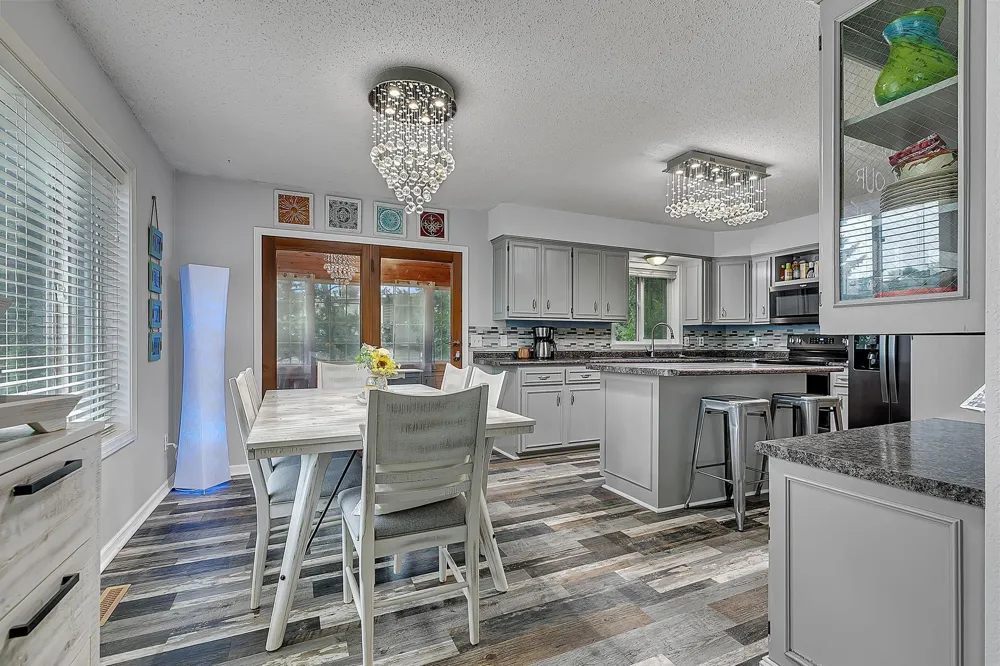 15 14th Avenue S Cold Spring, MN 56320