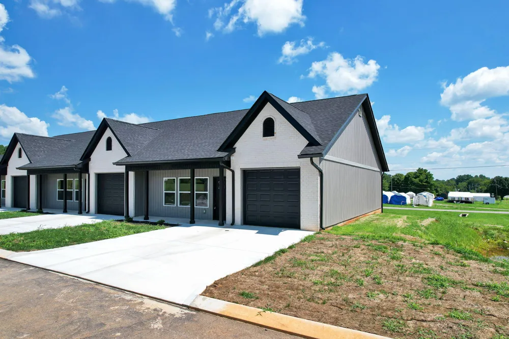 1090 Congress Parkway Athens, TN 37303
