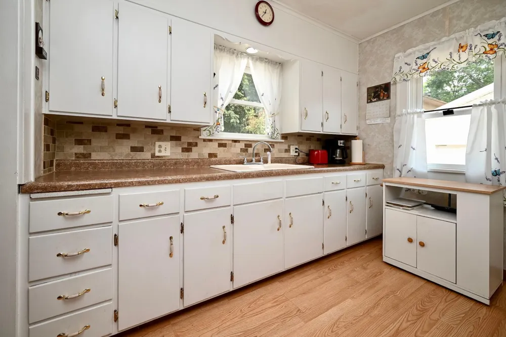 1217 East Avenue S La Crosse, WI 54601