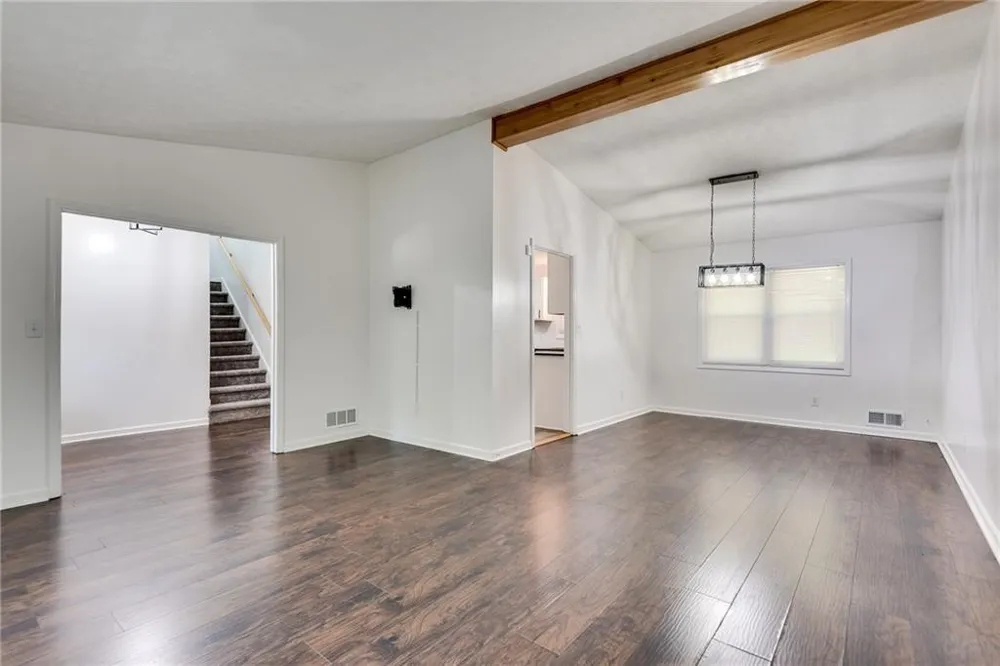 597 Field Cliff Drive Stone Mountain, GA 30087