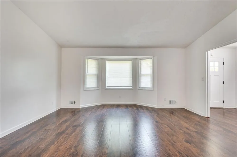597 Field Cliff Drive Stone Mountain, GA 30087