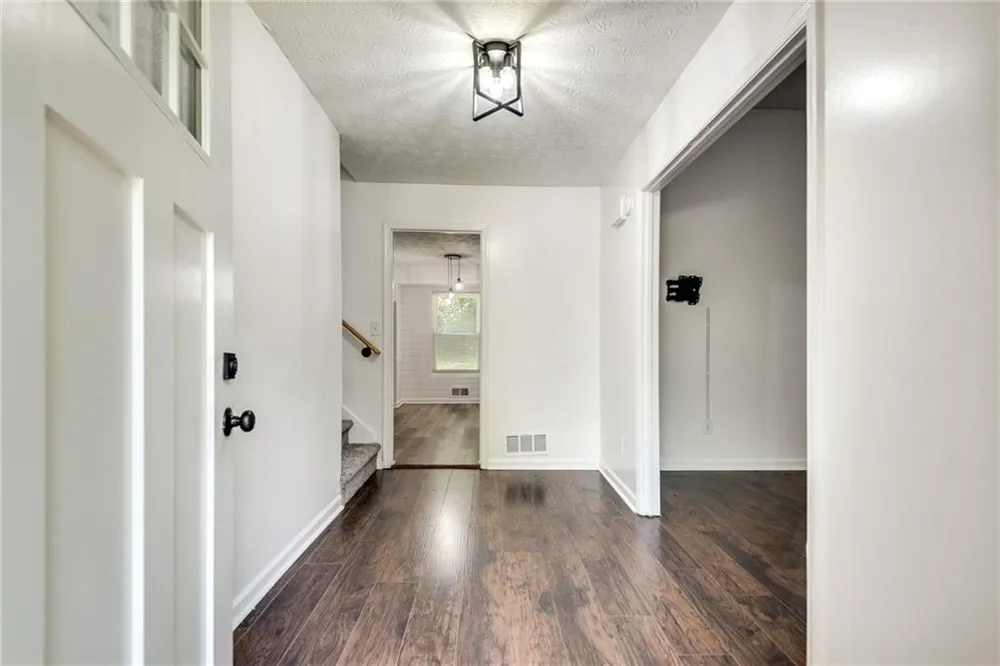597 Field Cliff Drive Stone Mountain, GA 30087