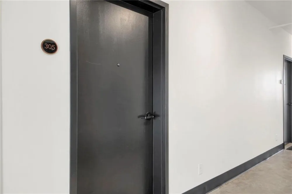 1805 Harvard Avenue #305 College Park, GA 30337