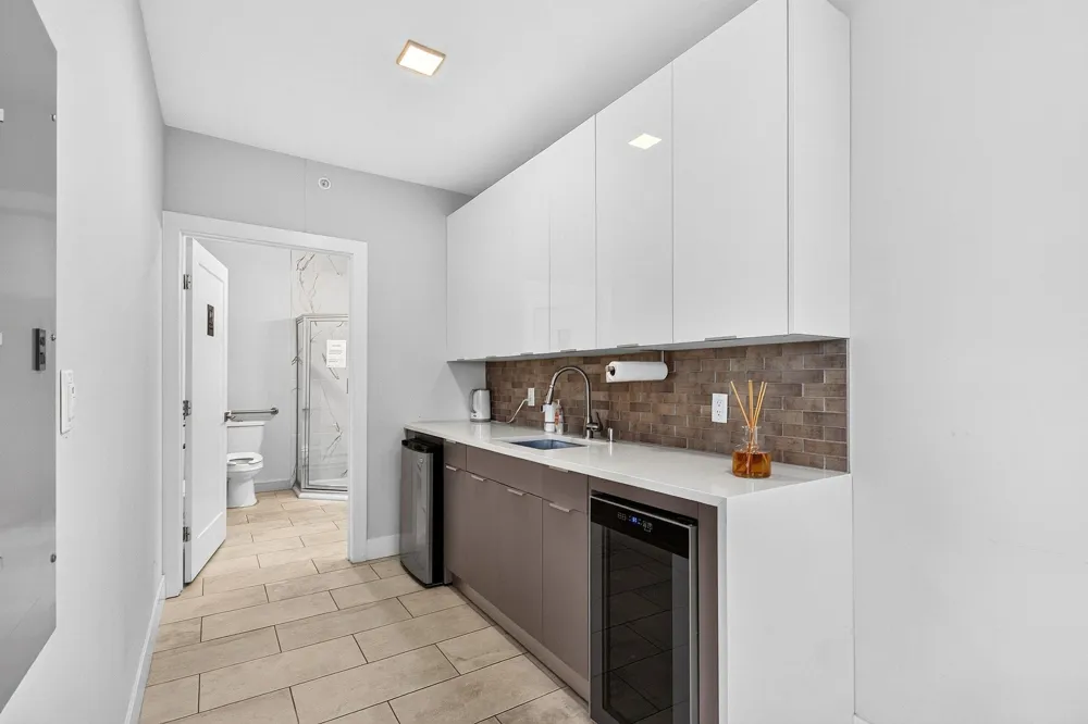 62-68 69TH ST Guttenberg, NJ 07093