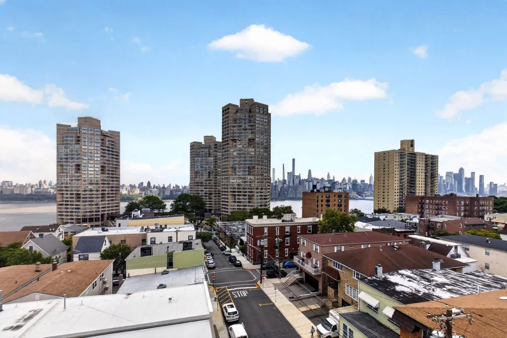 62-68 69TH ST Guttenberg, NJ 07093