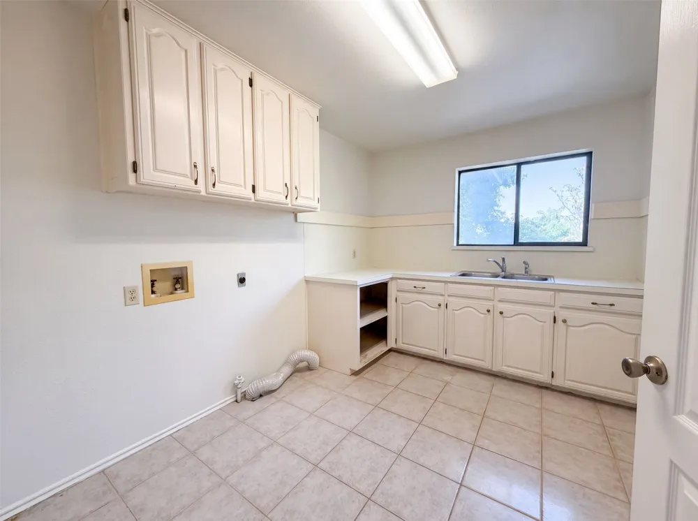 7632 Westwind Drive Fort Worth, TX 76179