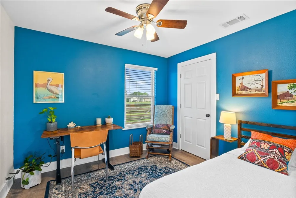 202 Hynes Street Austwell, TX 77950