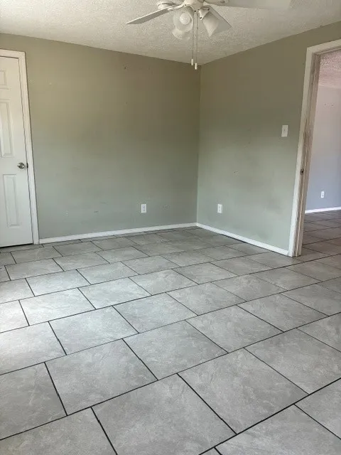 1239 E Kleberg Avenue Kingsville, TX 78363
