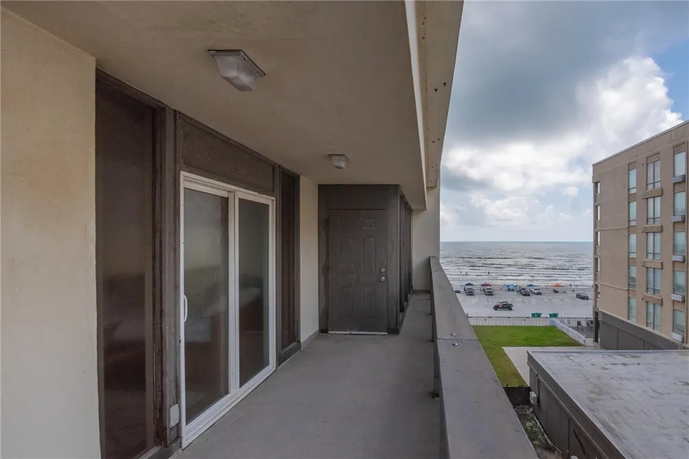 15002 WINDWARD DRIVE #407 Corpus Christi, TX 78418