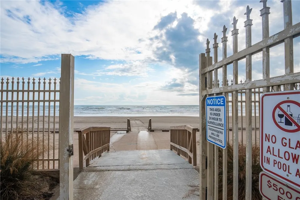 15002 WINDWARD DRIVE #407 Corpus Christi, TX 78418