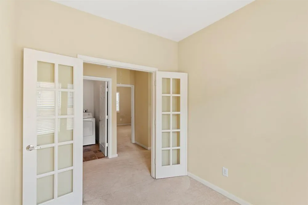 5734 Kansas Street Houston, TX 77007